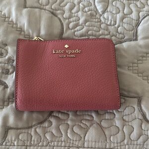 NWOT Kate spade Women's Rose Bifold Wallet